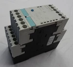 Siemens 3rn1062-1cw00 Thermistor/temperature Multi-motor Relay (131). Fixed Price $175.00.