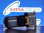 Allen-bradley 700-p220a1 Ser B Relay W 700-pt20 Pneumatic Time Delay -used. Fixed Price $200.00.